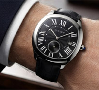 drive-de-cartier-wrist.jpg